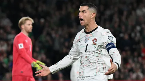 Cristiano Ronaldo reclama durante jogo de Portugal