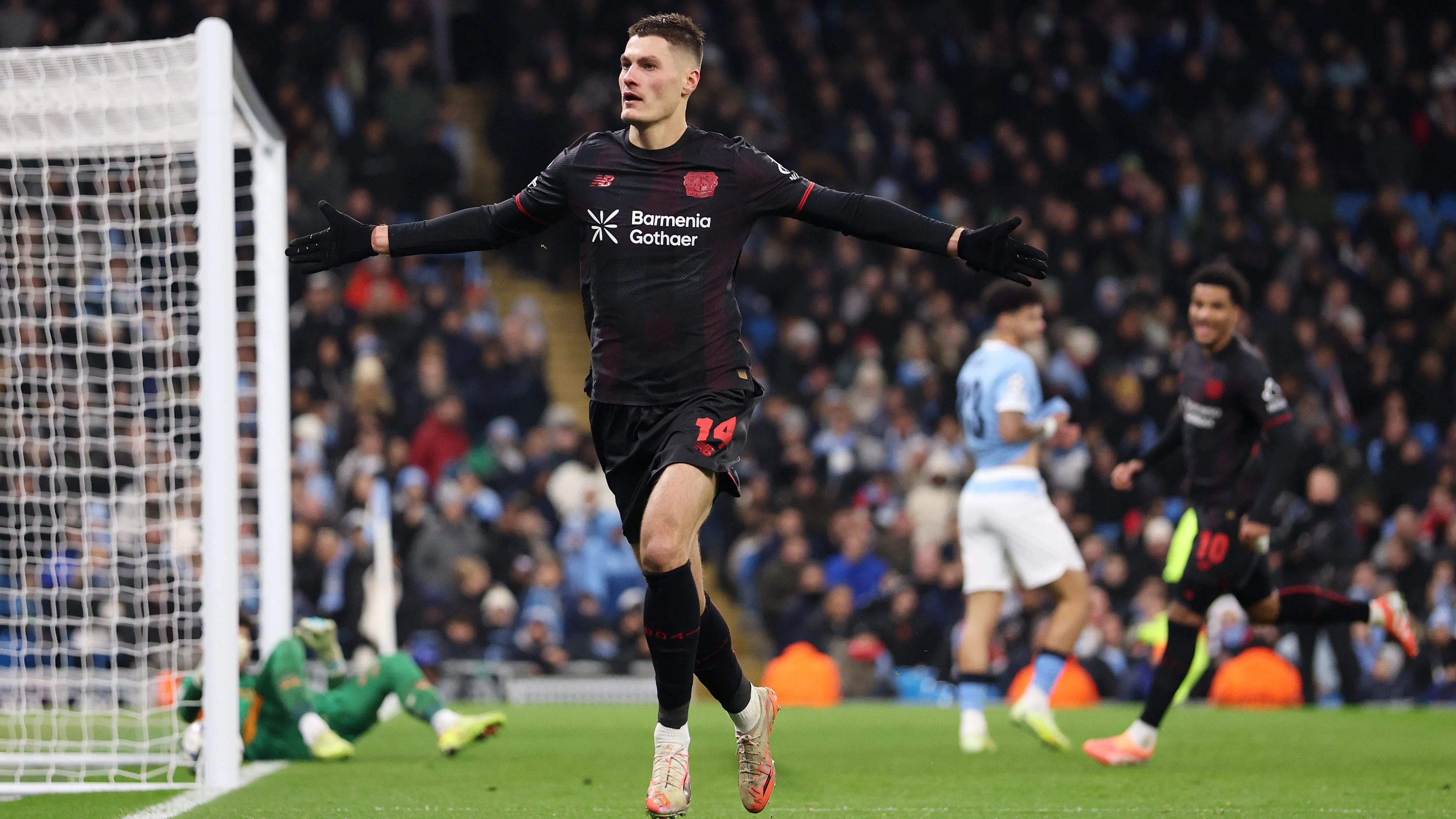 Patrik Schick comemorando gol do Bayer Leverkusen. Foto: Foto: Carl Recine/Getty Images