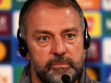 Hansi Flick promete mudança no Barcelona após derrota