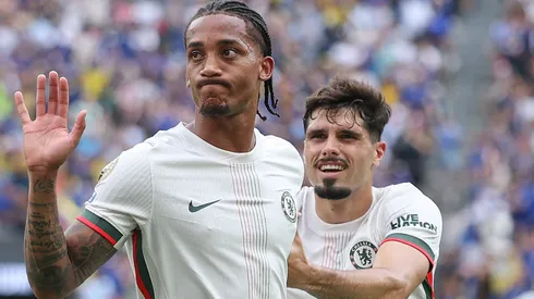 Barcelona vai em busca da contratação do atacante Pedro Neto, do Chelsea. Foto: Buda Mendes/Getty Images