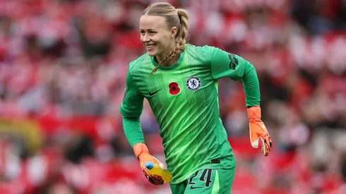 A jogadora se destacou no ano tanto pelo Chelsea, quanto pela Inglaterra – Foto: Naomi Baker/Getty Images