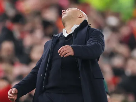 Liverpool convoca reunião de emergência para discutir o futuro de Slot