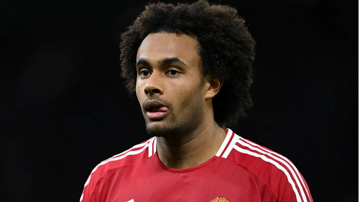 Joshua Zirkzee pode deixar o Manchester United para retornar à Itália e defender a Roma (Foto: Justin Setterfield/Getty Images)