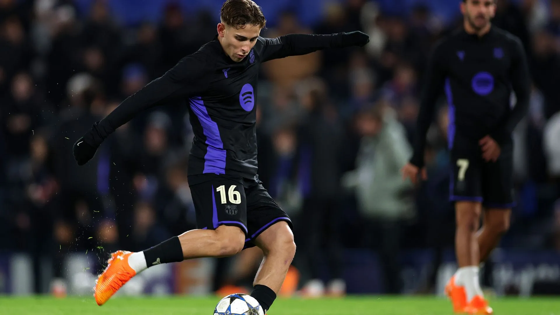 Barcelona muda escalação contra o Alavés após Fermín López ser diagnosticado com uma lesão muscular (foto: Justin Setterfield/Getty Images)