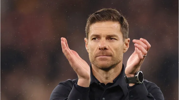 Xabi Alonso vive momento de instabilidade no Real Madrid. Foto: Carl Recine/Getty Images