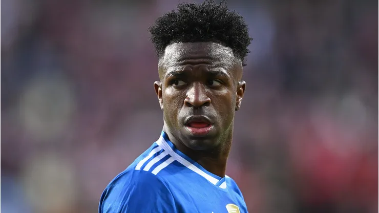 Vinicius Júnior escolhe reduzir salário para renovar com Real Madrid, diz portal (Foto: Denis Doyle/Getty Images)