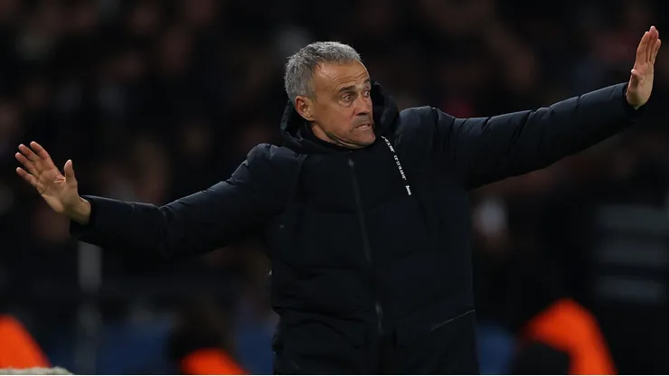 PSG visita o Monaco sem Hakimi e Doué; Luis Enrique preserva o 4-3-3 em duelo que pode consolidar a liderança parisiense. (Foto: Setterfield/Getty Images)