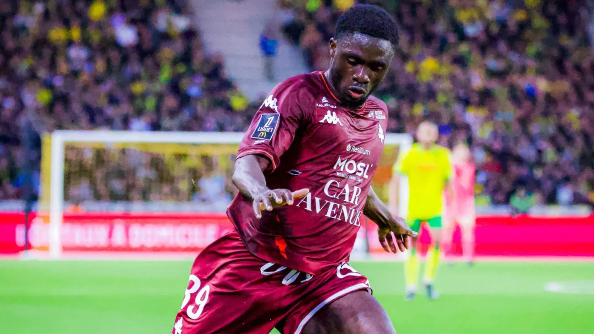 Kouao se recusou a aquecer antes do jogo entre Metz e Rennes, pelo Campeonato Francês (foto: divulgação Metz)