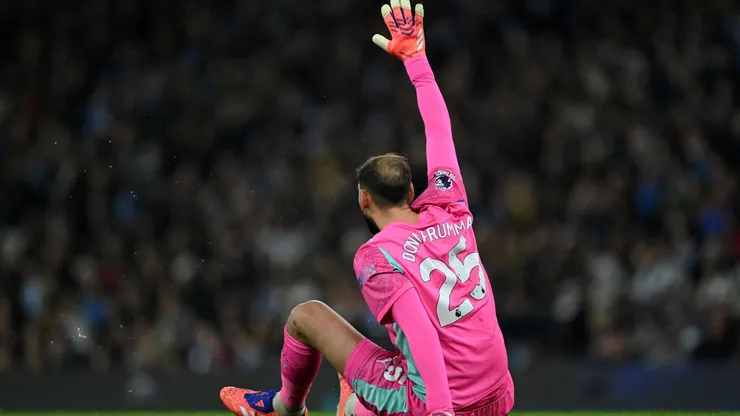 Donnarumma pediu atendimento médico no jogo entre Manchester City e Leeds United
