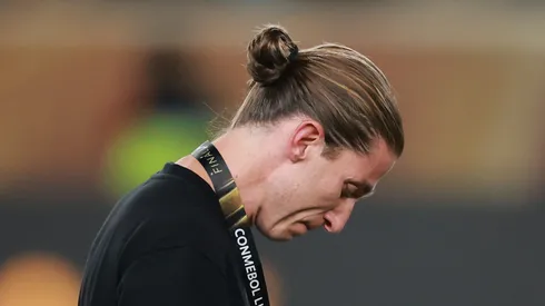 Filipe Luís afirma que o poder financeiro do Flamengo rivaliza com o da Europa, permitindo manter jogadores que receberam propostas mais altas do exterior. (Foto: Hector Vivas/Getty Images)