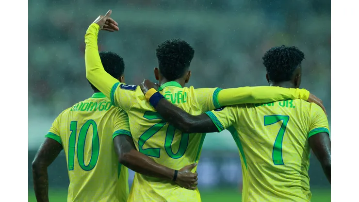 Ancelotti confirma Vinicius Júnior e Estêvão na Copa 2026, destaca evolução dos dois e revela planos de preparação ofensiva da Seleção Brasileira. (Foto: Han Myung-Gu/Getty Images)