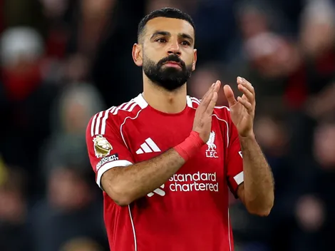 United: Rio Ferdinand pede "investida atrevida" por Mohamed Salah
