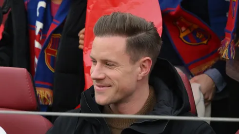 Hansi Flick fica em cima do muro sobre saída de Ter Stegen do Barcelona em janeiro. (Photo by David Ramos/Getty Images)