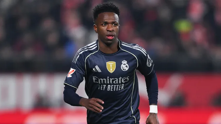 Vinicius Junior pelo Real Madrid. (Foto: David Ramos/Getty Images)