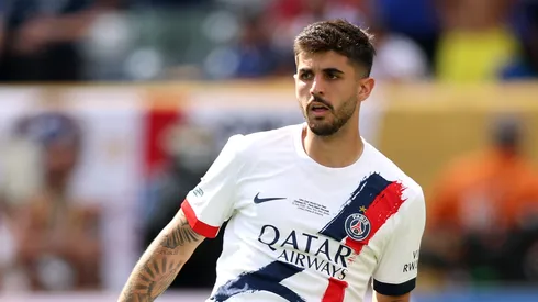 O zagueiro Lucas Beraldo em ação pelo PSG