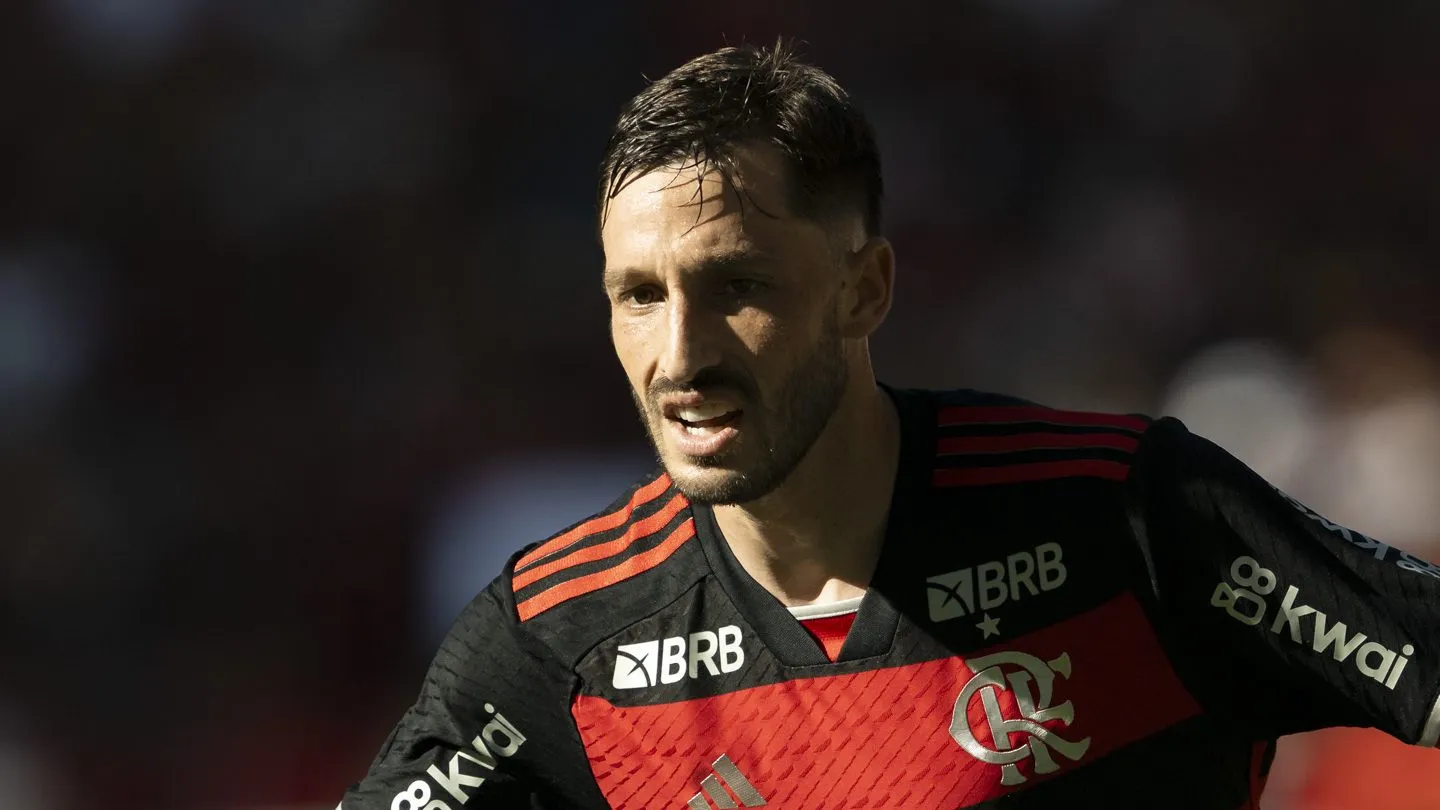 Viña em jogo do Flamengo.