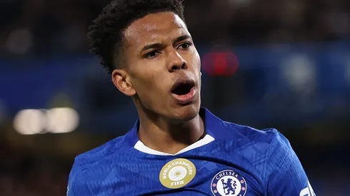 Estêvão é alvo de criticas após reclamações e falta em Leeds x Chelsea. (Foto: Ryan Pierse/Getty Images)