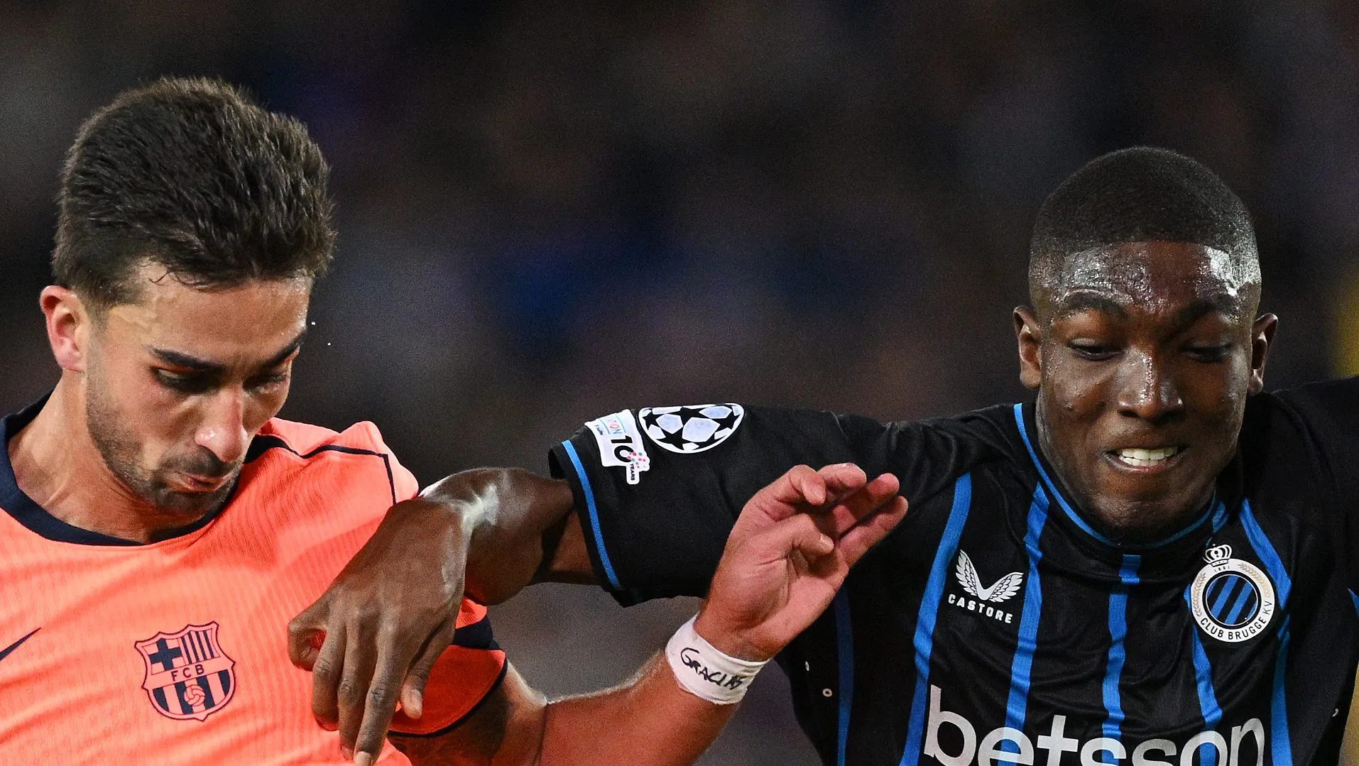 Joel Ordóñez, alvo do Liverpool, em jogo contra o Barcelona. (Foto: Stuart Franklin/Getty Images)