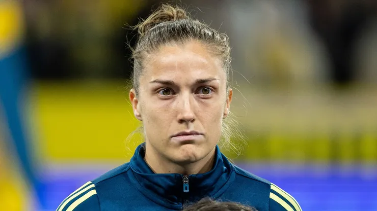 Angeldahl saiu do banco de reserva para dar um passe para gol no confronto entre Suécia e França pela disputa do 3º lugar da Women's Nations League - Foto: Michael Campanella/Getty Images