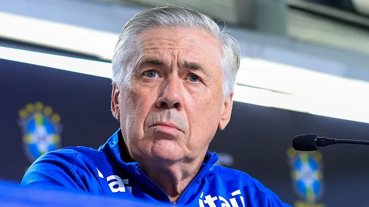 Ancelotti em entrevista coletiva com a Seleção Brasileira (Foto: Buda Mendes/Getty Images)