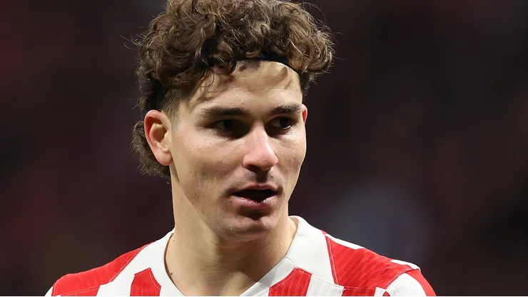 Atlético de Madrid exige R$ 1,2 bilhão ao Barcelona por Julián Álvarez (Foto: Florencia Tan Jun/Getty Images)