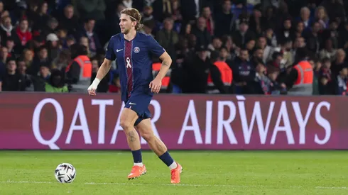 Zabarnyi está fora do jogo entre PSG e Rennes