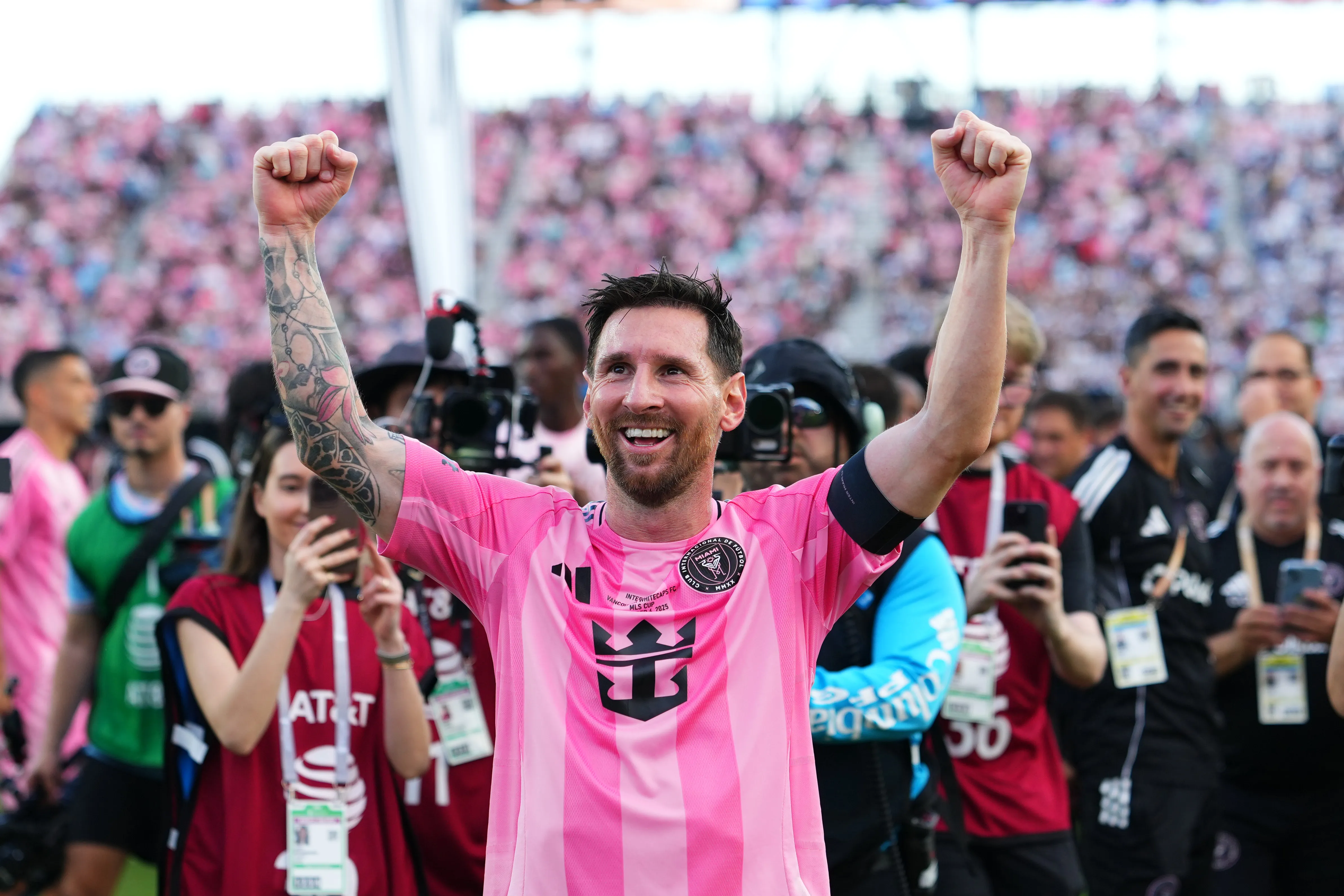 Messi após a partida entre Inter Miami e Whitecaps que decidiu o título da MLS. (Foto: Rich Storry/Getty Images)
