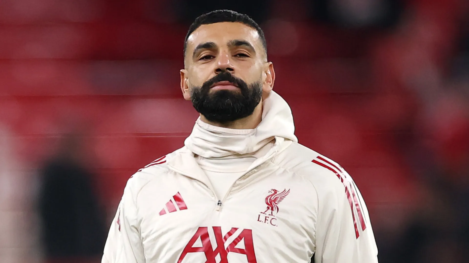 Mohamed Salah em pré-jogo do Liverpool