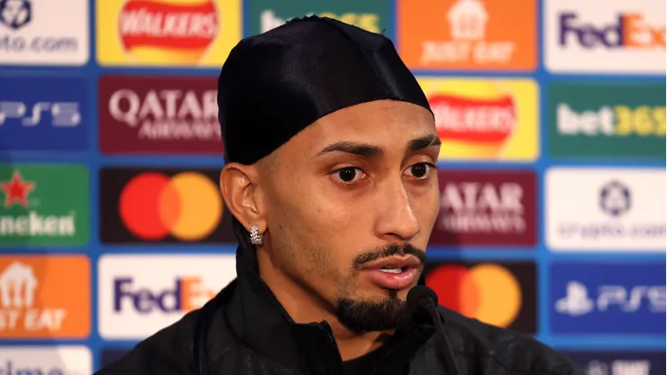 Raphinha desmente saída do Barcelona. Foto: Andrew Redington/Getty Images