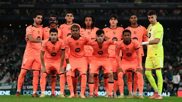 Time titular do Barcelona contra o Real Betis