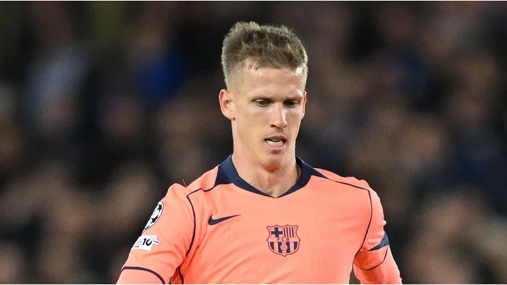 Barcelona adota cautela com lesão de Dani Olmo e projeta retorno para janeiro. (Photo by Stuart Franklin/Getty Images)