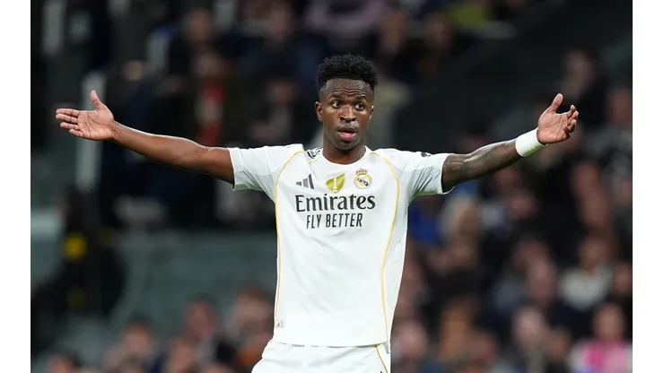 Real Madrid tropeça em casa, e Vinícius Júnior tem atuação apática sob fortes críticas. (Foto de Angel Martinez/Getty Images)