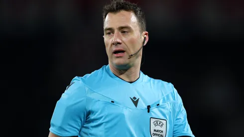 UEFA define arbitragem para a primeira metade de jogos da sexta rodada da Champions League. (Foto: Justin Setterfield/Getty Images)
