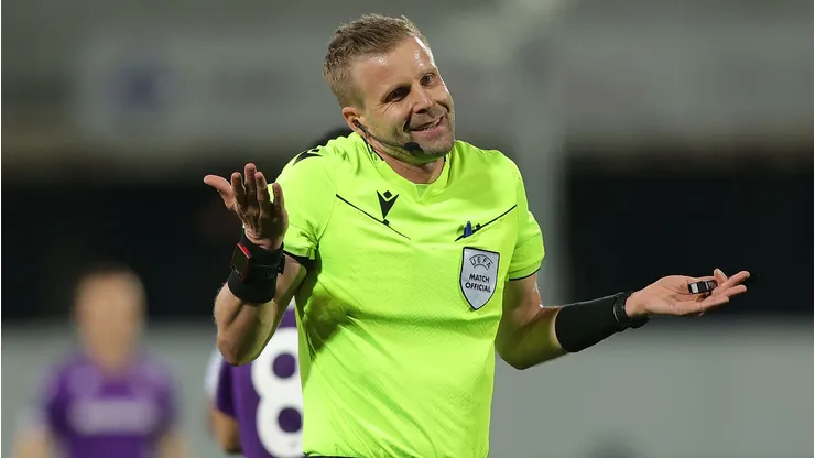Glenn Nyberg é escolhido para apitar Cruz Azulx Flamengo. Foto: Gabriele Maltinti/Getty Images