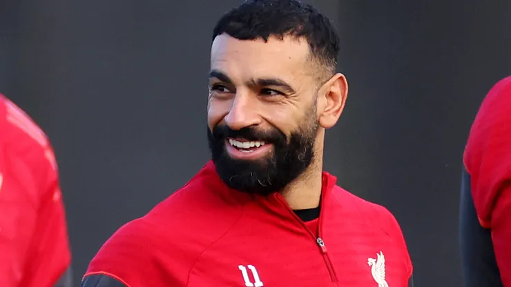 Salah durante treinamento com a equipe do Liverpool. (Photo by Lewis Storey/Getty Images)