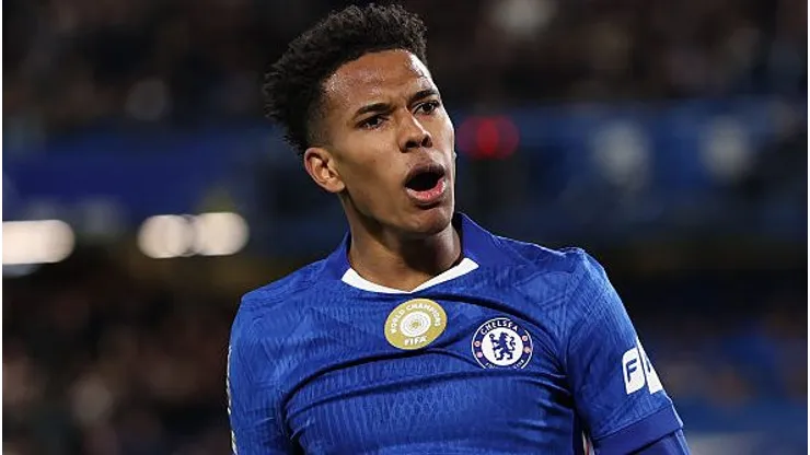 Estêvão deve ser titular em Atalanta x Chelsea no lugar de Cole Palmer (Foto: Ryan Pierse/Getty Images)