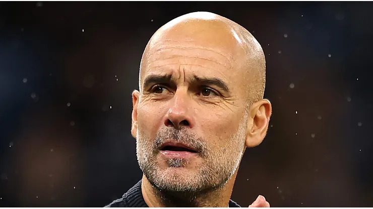 Guardiola presta apoio a Xabi Alonso no Real Madrid em meio a risco de demissão. (Photo by Kate McShane/Getty Images)