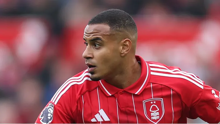 Barcelona, Real Madrid e Chelsea de olho: Murillo quer deixar o Forest no verão. (Photo by Michael Regan/Getty Images)
