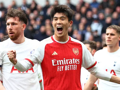 Takehiro Tomiyasu encaminha acordo com o Ajax