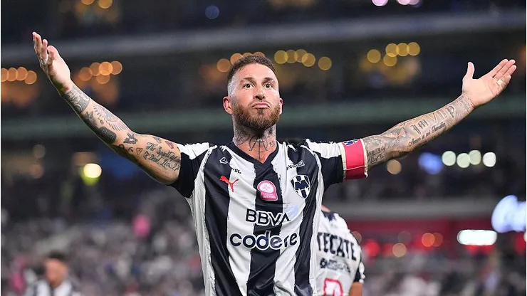 Manchester United quer Sergio Ramos, que deixou o Monterrey recentemente (Foto: Azael Rodriguez/Getty Images)