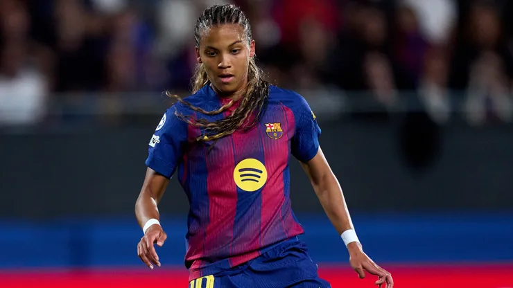 Vicky López é tida como uma das joias do futebol feminino espanhol - Foto: Alex Caparros/Getty Images