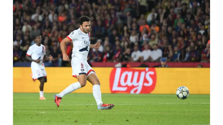 PSG deve ter Hernandez, Lee e Ramos como titulares contra o Metz. (Foto: David Ramos/Getty Images)