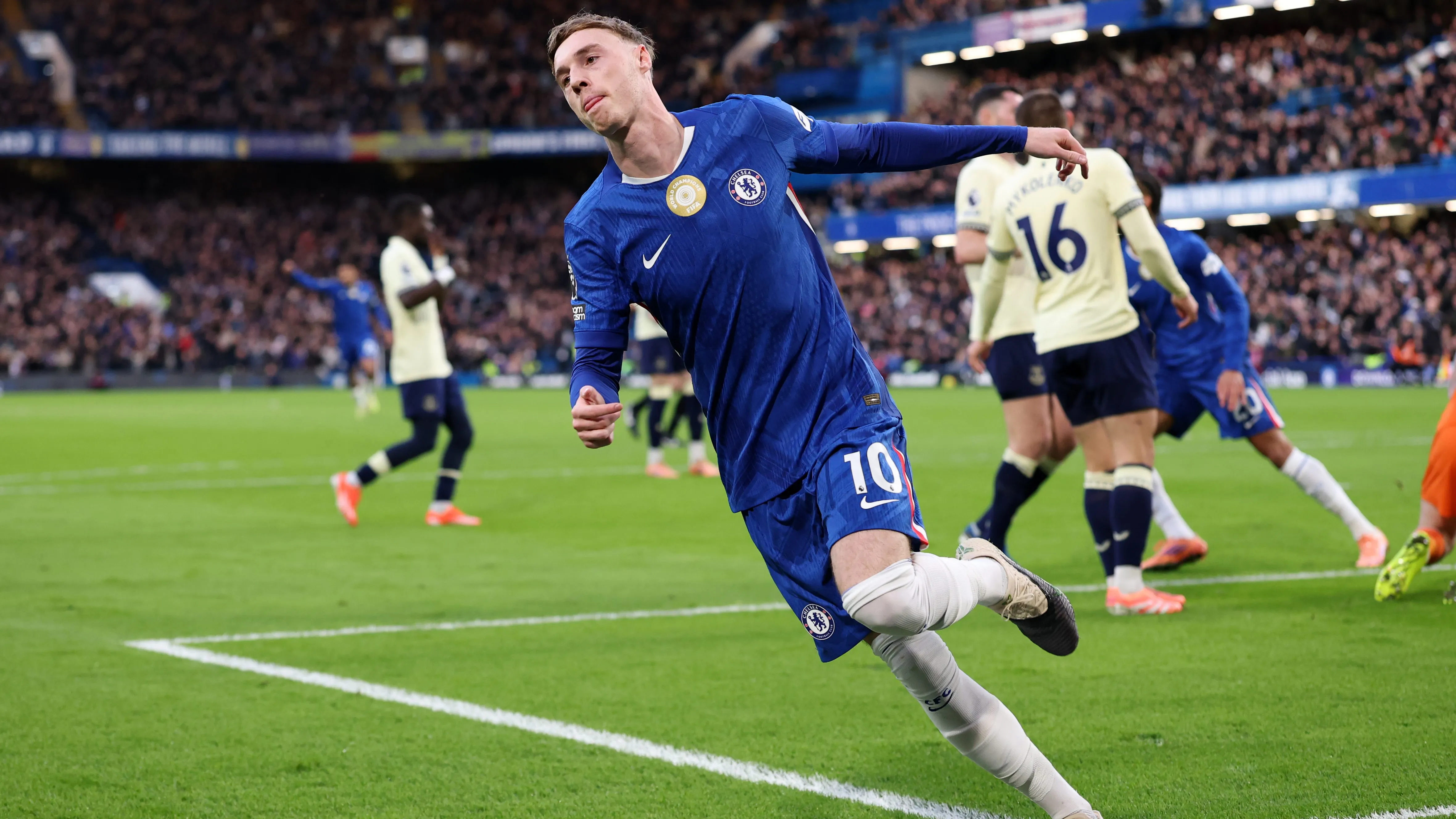 Cole Palmer em jogo do Chelsea. Foto: Justin Setterfield/Getty Images