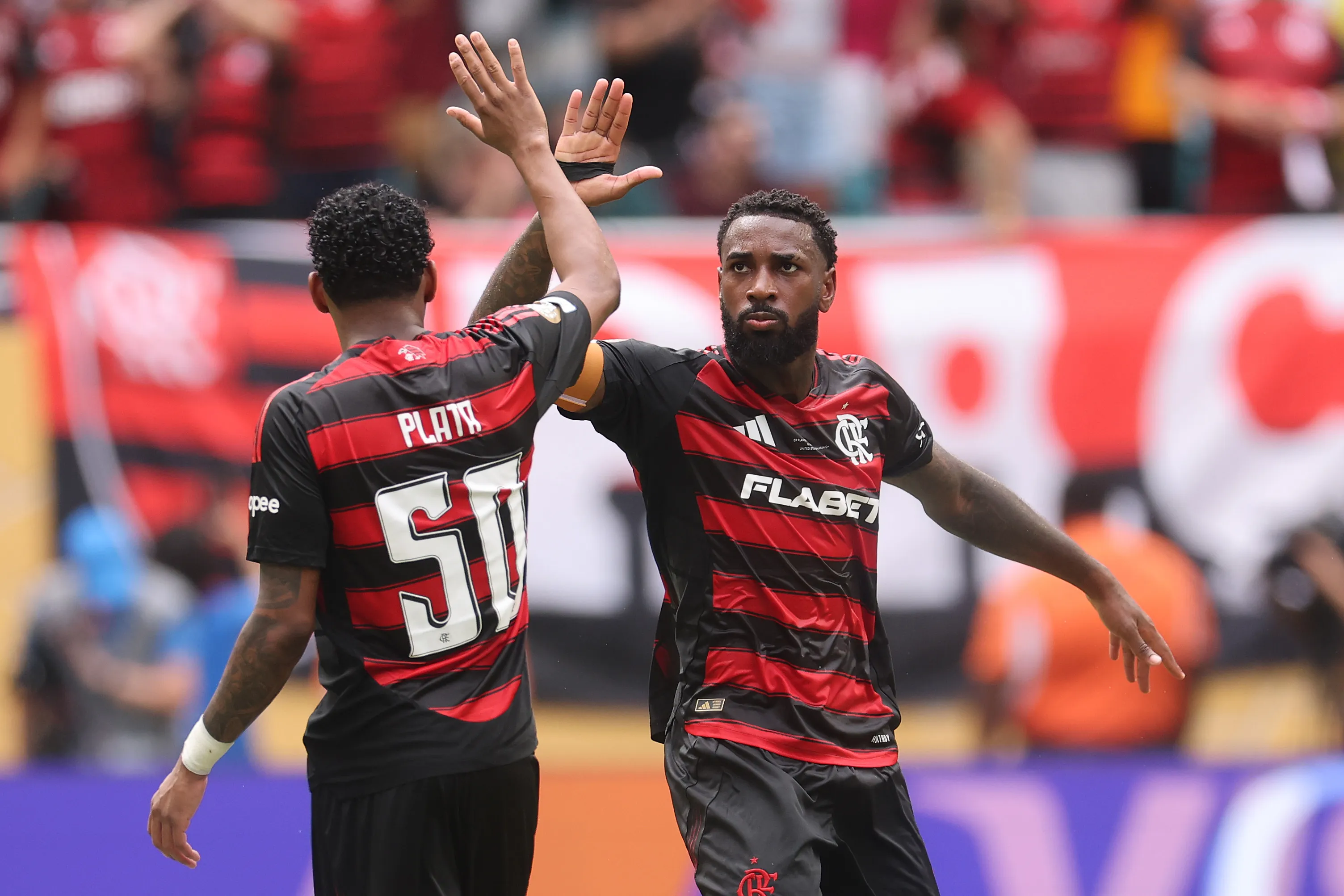 Gerson está na mira do Palmeiras. Foto: Michael Reaves/Getty Images