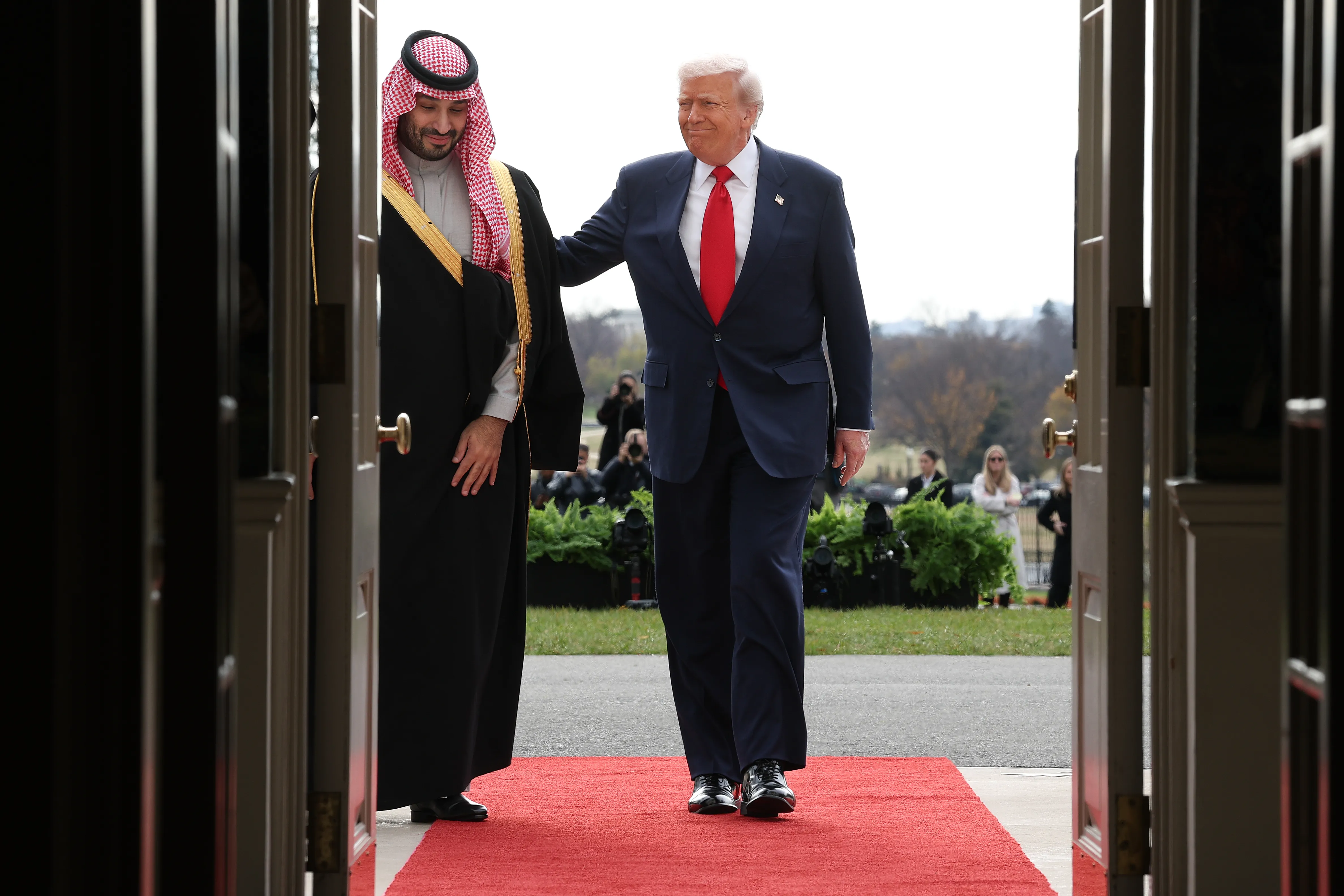 Mohammed bin Salmán em encontro com Trump. Foto: Win McNamee/Getty Images