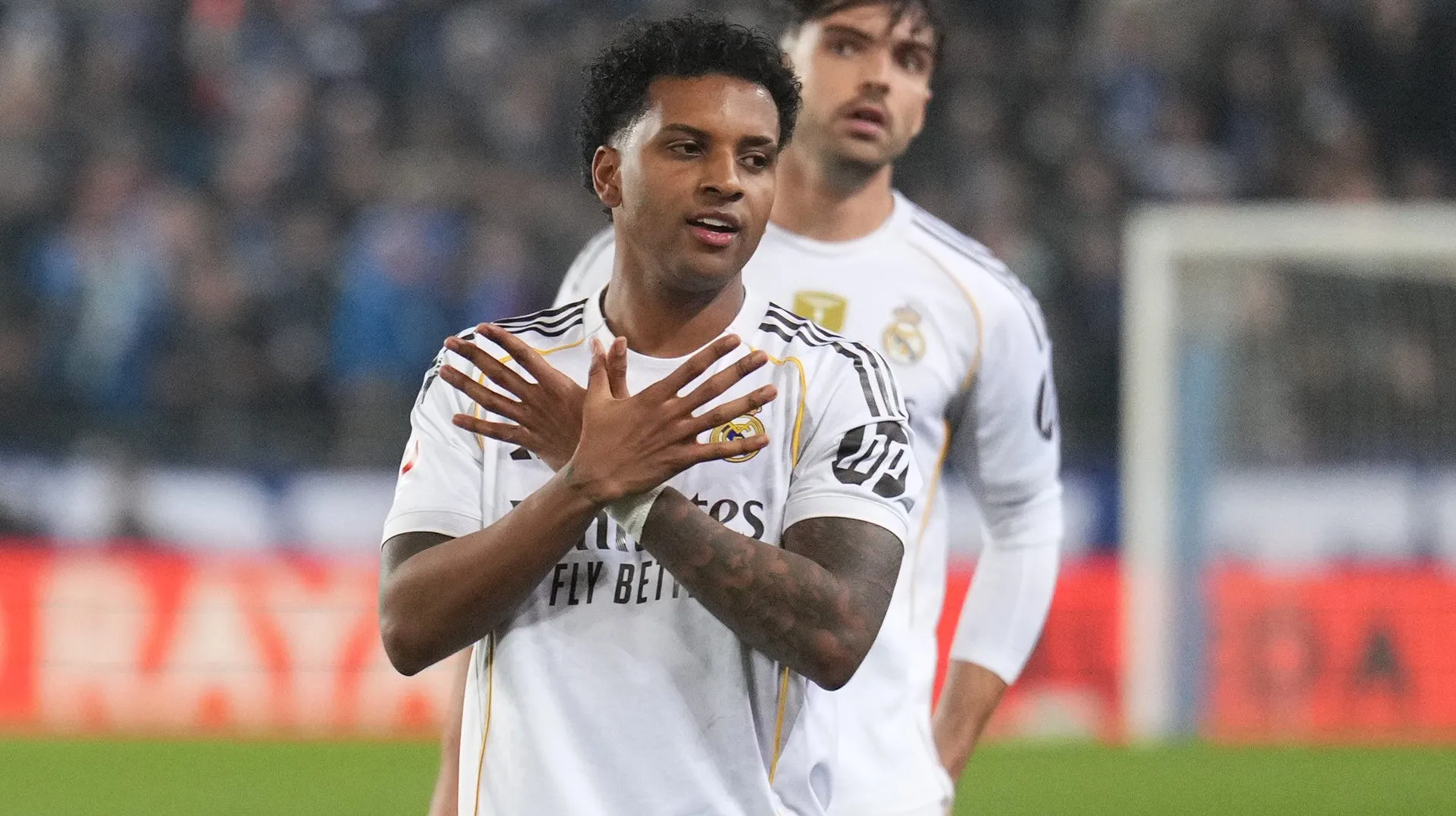 Rodrygo comemora gol contra o Alavés pela La Liga. (Photo by Juan Manuel Serrano Arce/Getty Images)