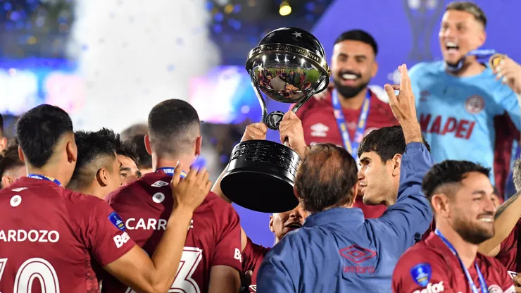 Lanús campeão da Sul-Americana. (Foto: Christian Alvarenga/Getty Images)
