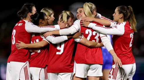 Arsenal pode terminar a fase de liga no G4 da Champions Feminina – Foto: Warren Little/Getty Images