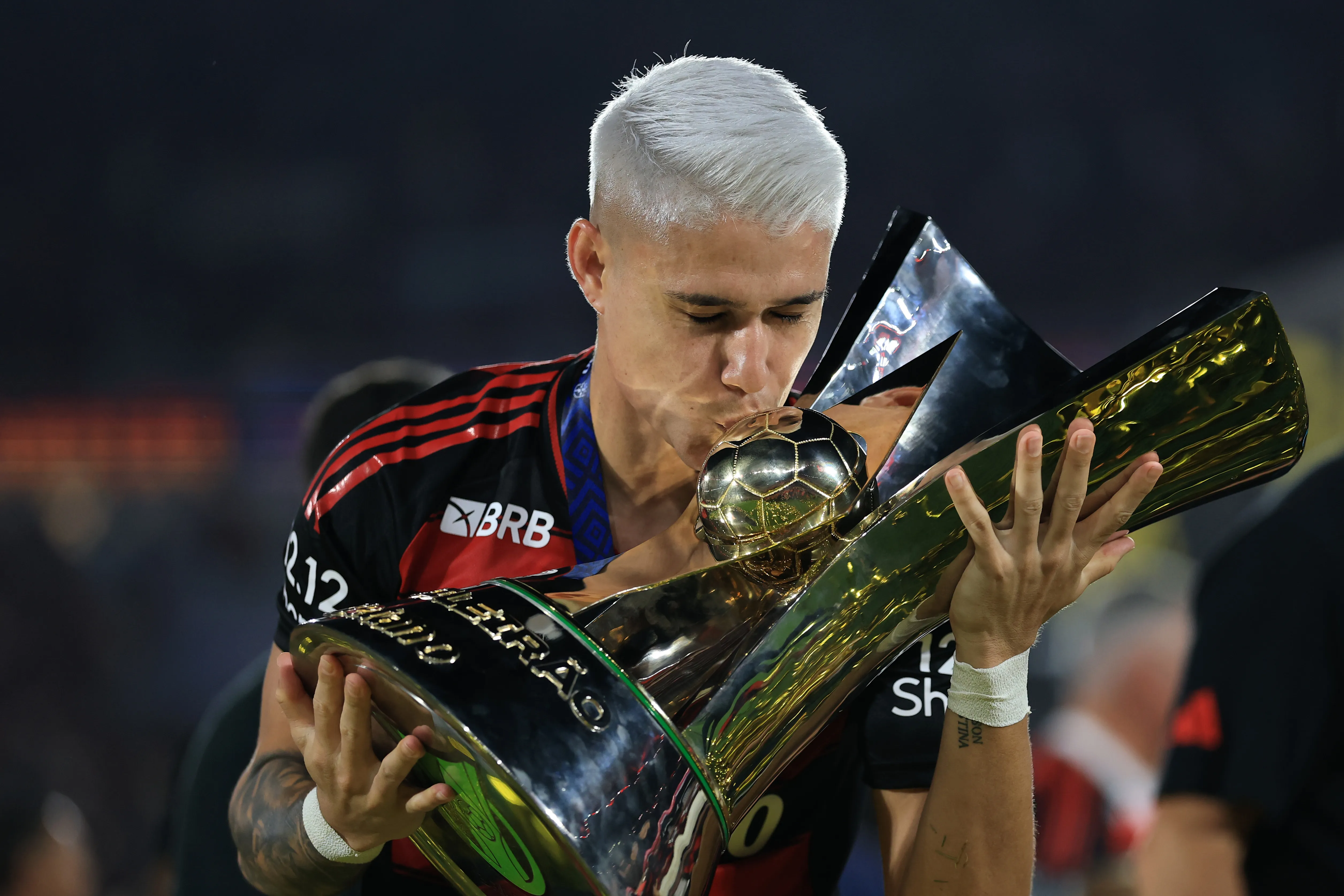 Luiz Araújo pode sair em 2026 (Foto: Buda Mendes/Getty Images)