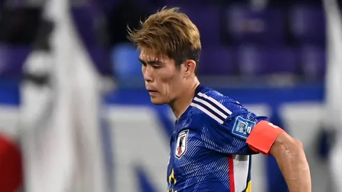 Takehiro Tomiyasu, lateral japonês do Ajax. (Photo by Kenta Harada/Getty Images)